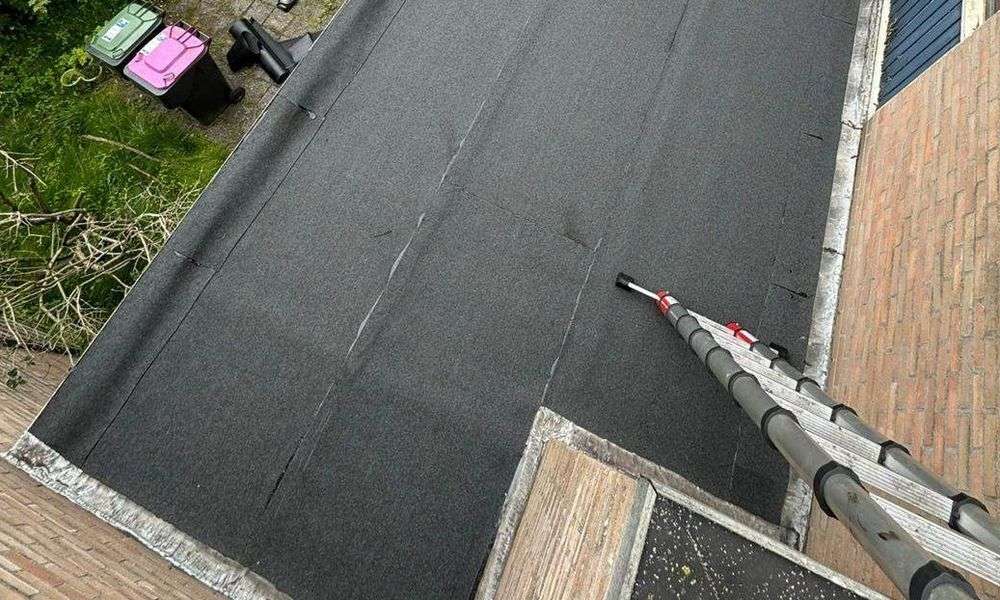Plat dak geplaatst door dakdekker in Groesbeek Plat dak geplaatst door dakdekker in Groesbeek